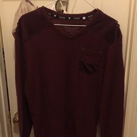 Guess Other - Men’s Guess V neck long sleeve sweater